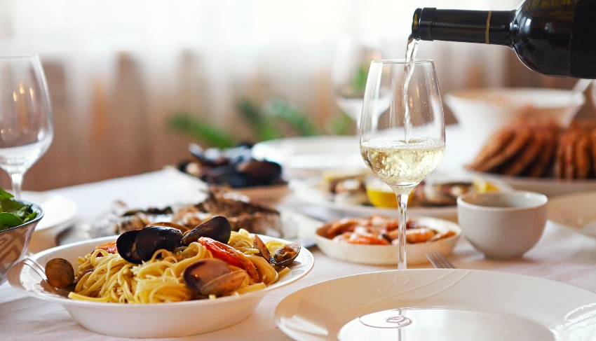 Pasta mit Meeresfrüchten, Weißwein - Welcher Wein zu Pasta?